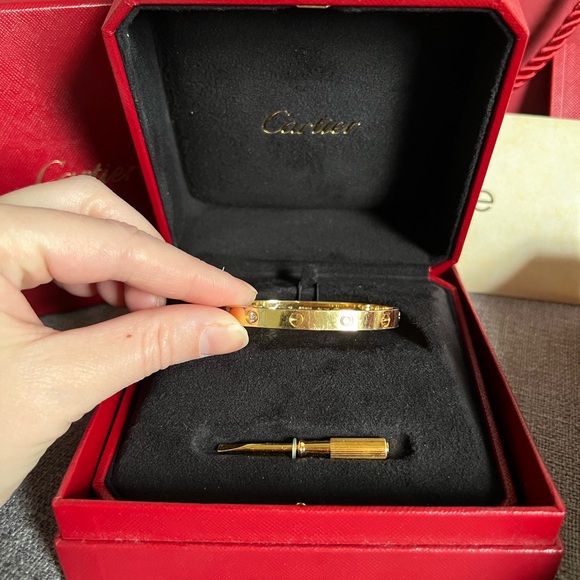 Authentic Cartier Love Lock w/ 4 diamonds - Picture 2 of 9